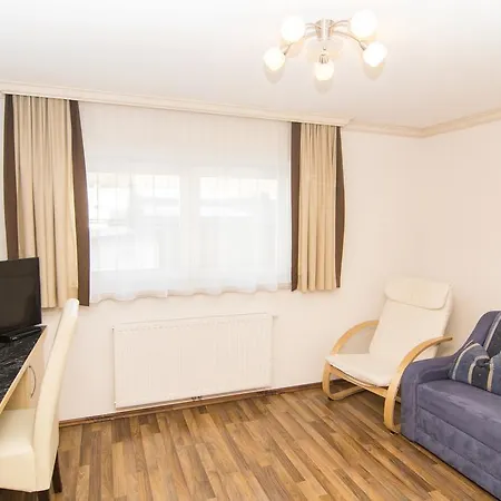 Appartement Ferienwohnung Sesselebnerhof See